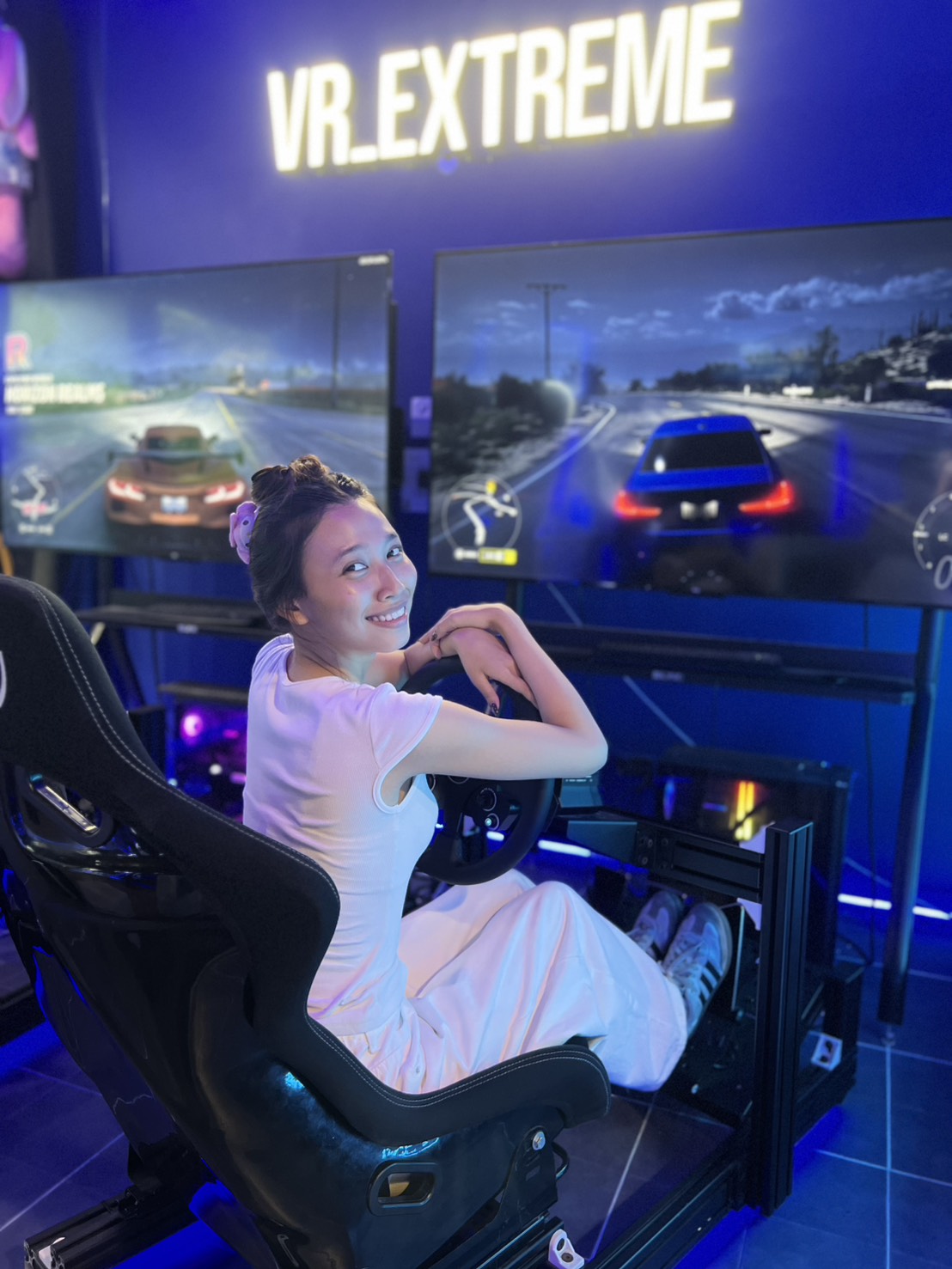 Racing Simulator Gaming Pod