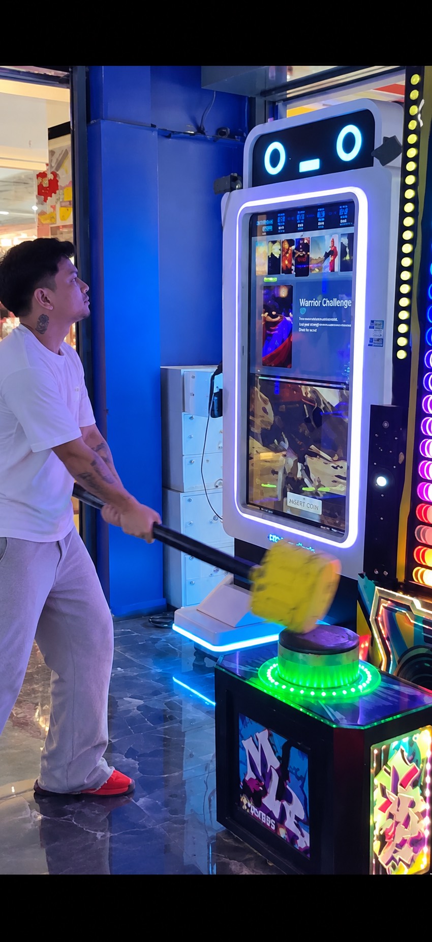 Hammer strength game