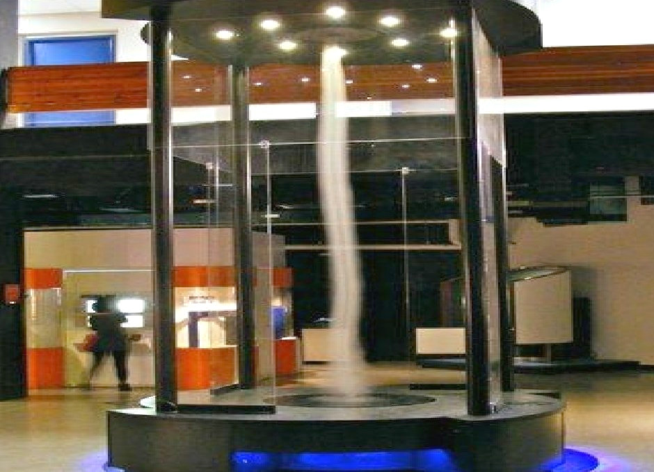 Tornado Simulator — The Wonders of Science